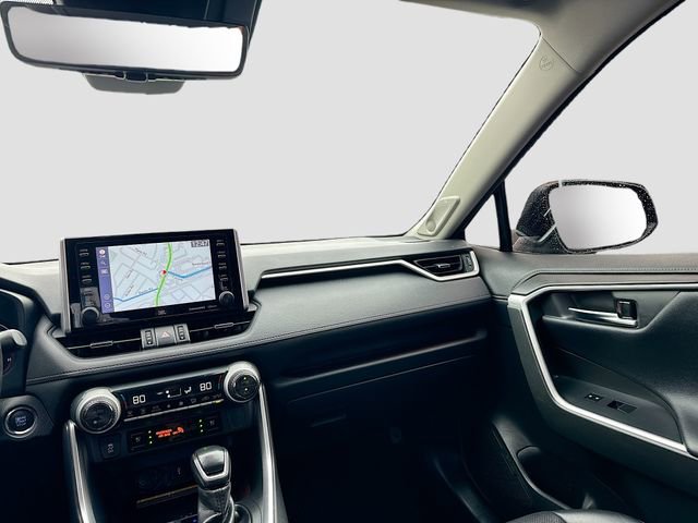Used 2021 Toyota RAV4 Limited image 27