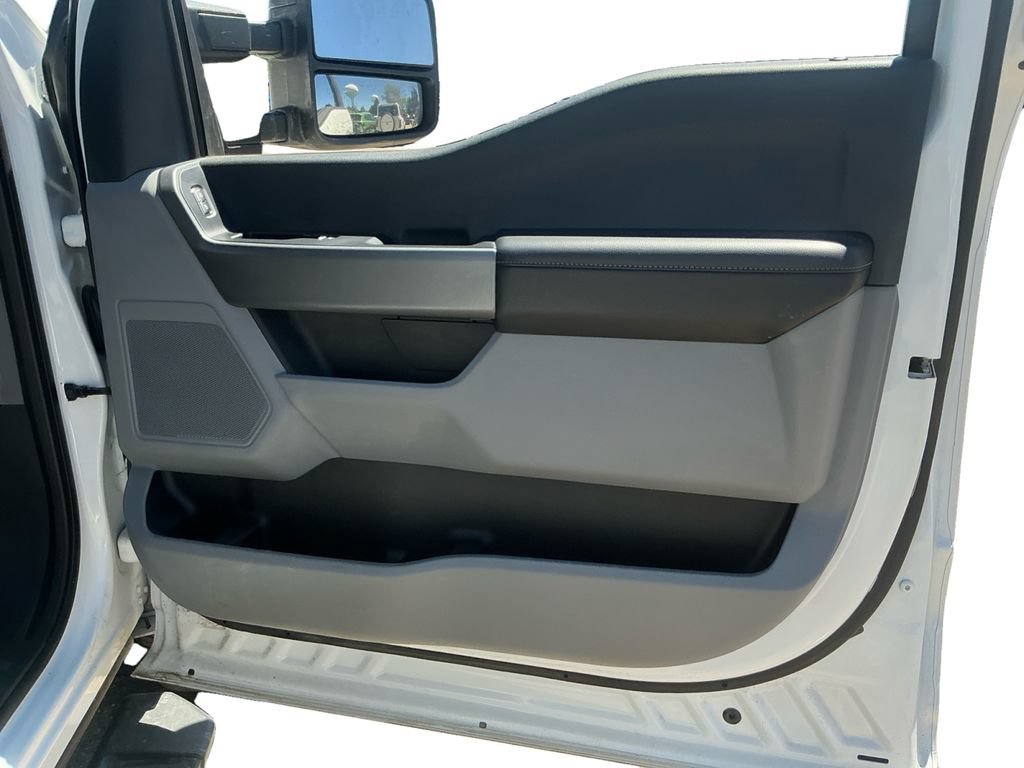Used 2025 Ford F250 XLT AWD/4WD image 16