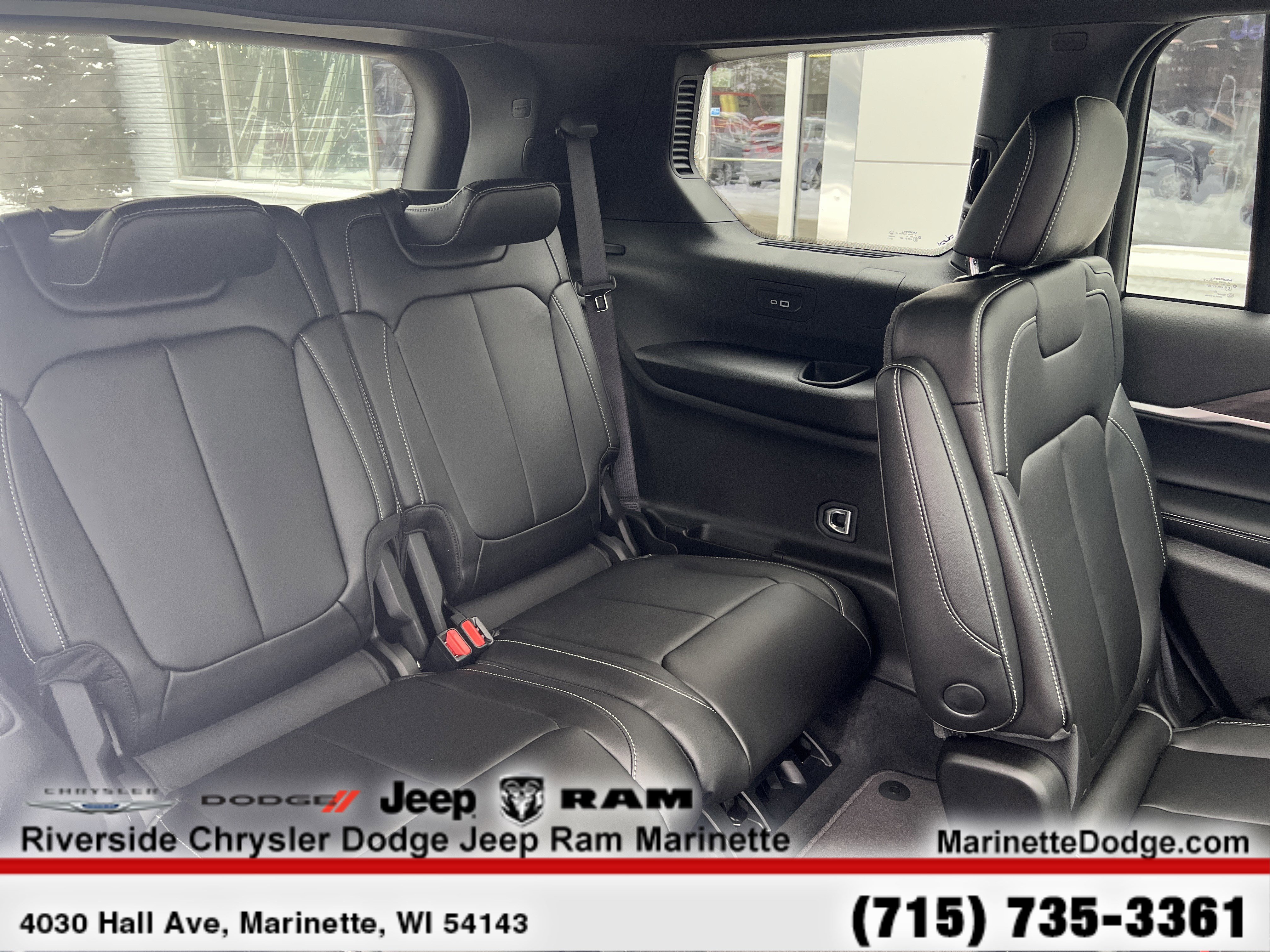 New 2025 Jeep Grand Cherokee L Limited w/ Black Appearance Package image 28