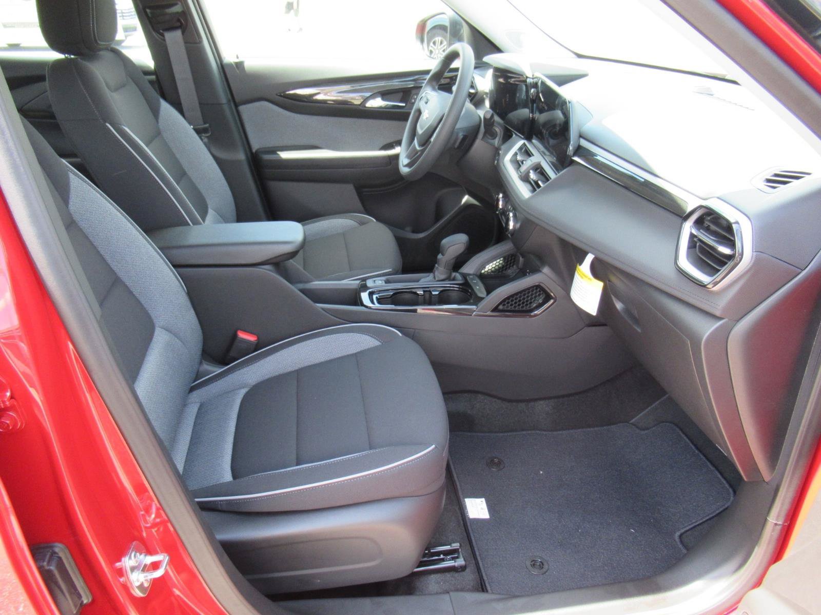 New 2026 Chevrolet TrailBlazer LS w/ LS Confidence Package FWD image 10