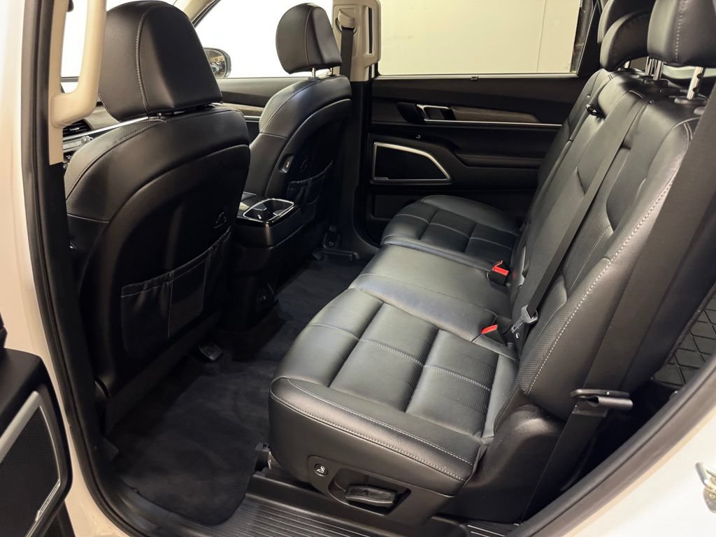 Used 2022 Kia Telluride EX FWD image 31