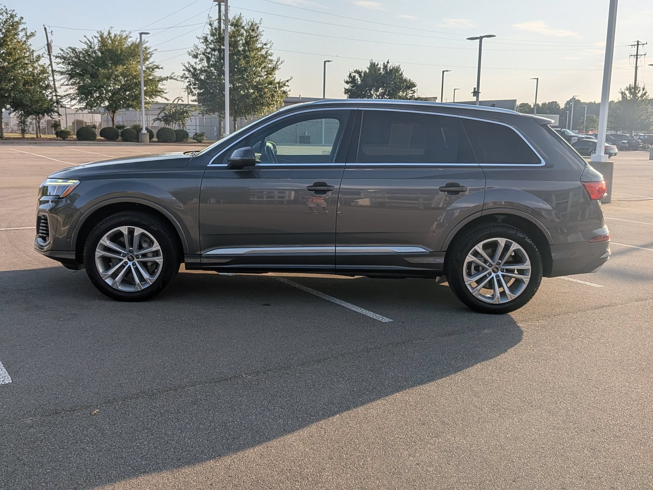 Used 2025 Audi Q7 3.0T Premium Plus AWD/4WD image 7