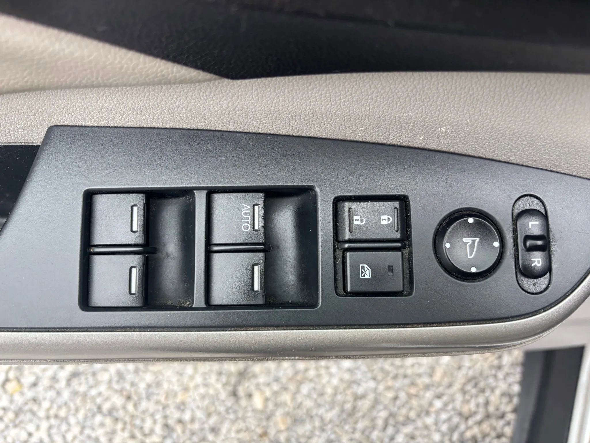 Used 2014 Honda CR-V EX-L image 19