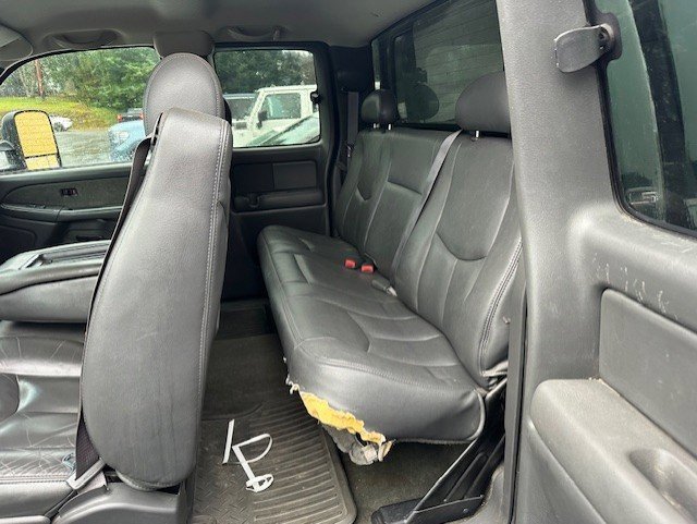 Used 2003 Chevrolet Silverado 2500 LS w/ Skid Plate Package image 6