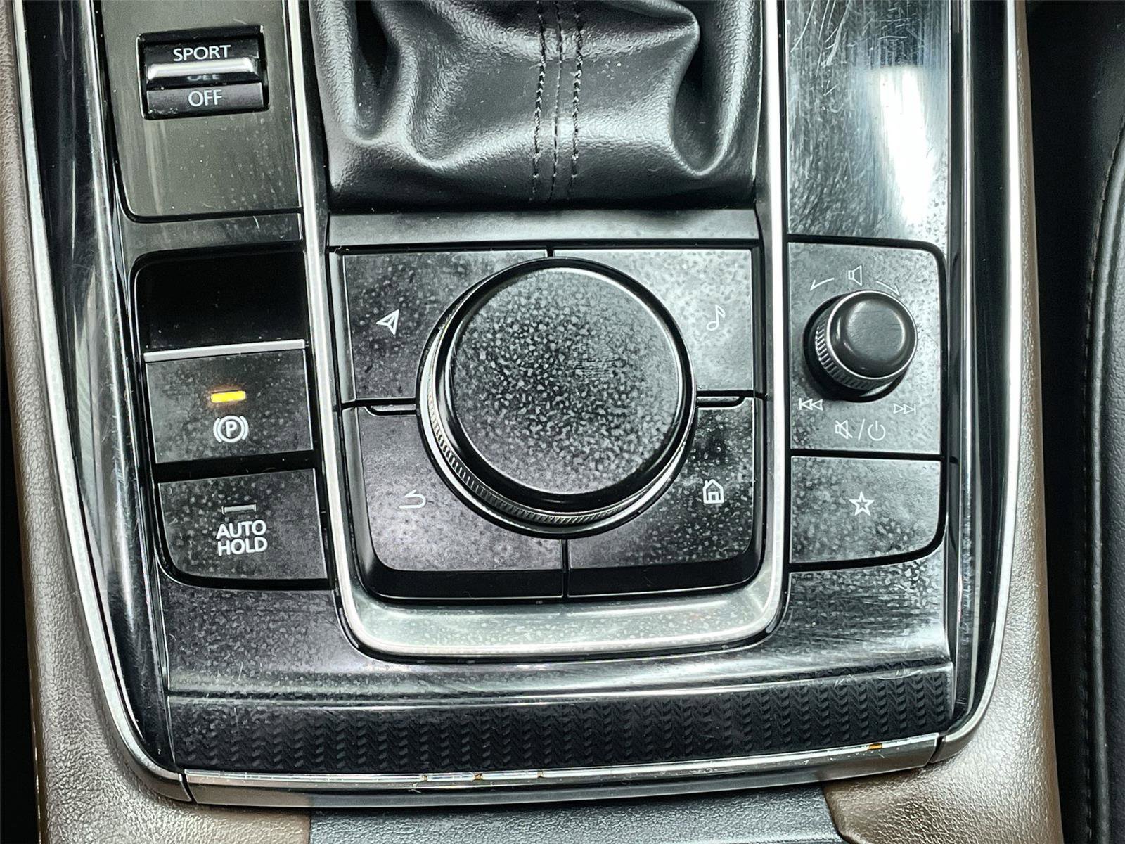 Used 2024 MAZDA CX-30 AWD 2.5 S w/ Premium Package image 24