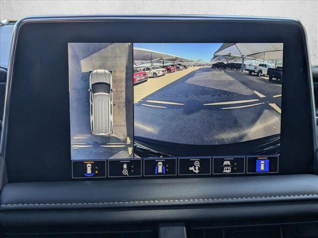 Used 2023 GMC Yukon SLT w/ SLT Premium Package image 15