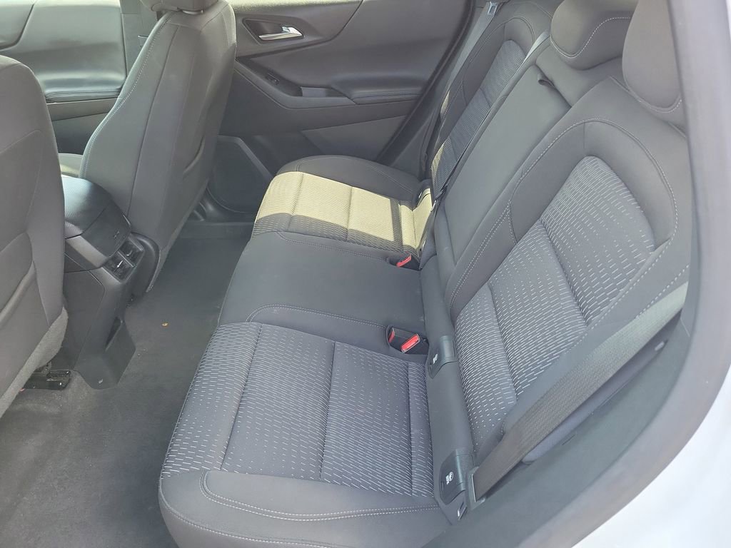 Certified 2025 Chevrolet Equinox LT FWD image 14