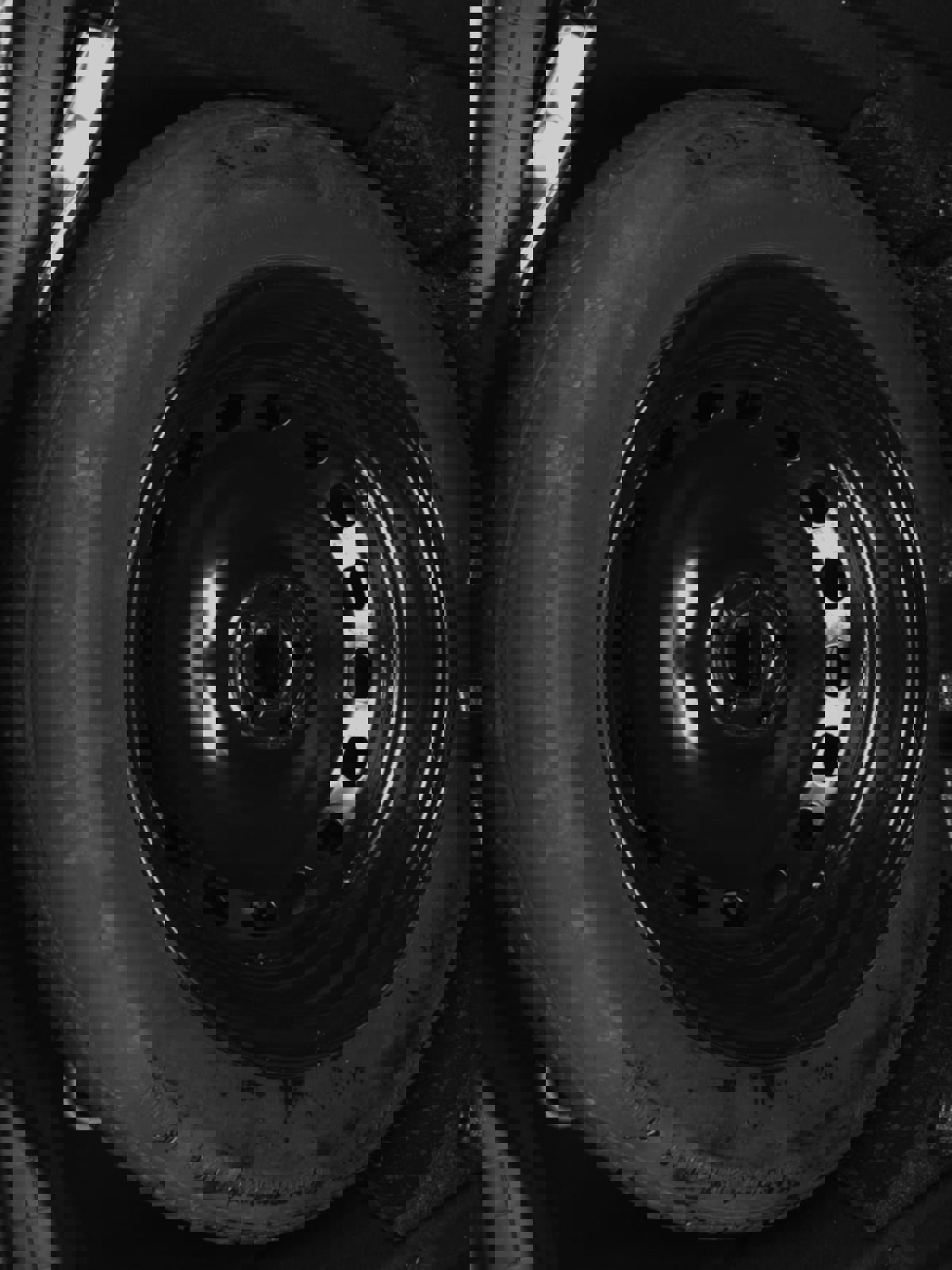 Used 2019 Land Rover Range Rover Velar R-Dynamic SE image 44