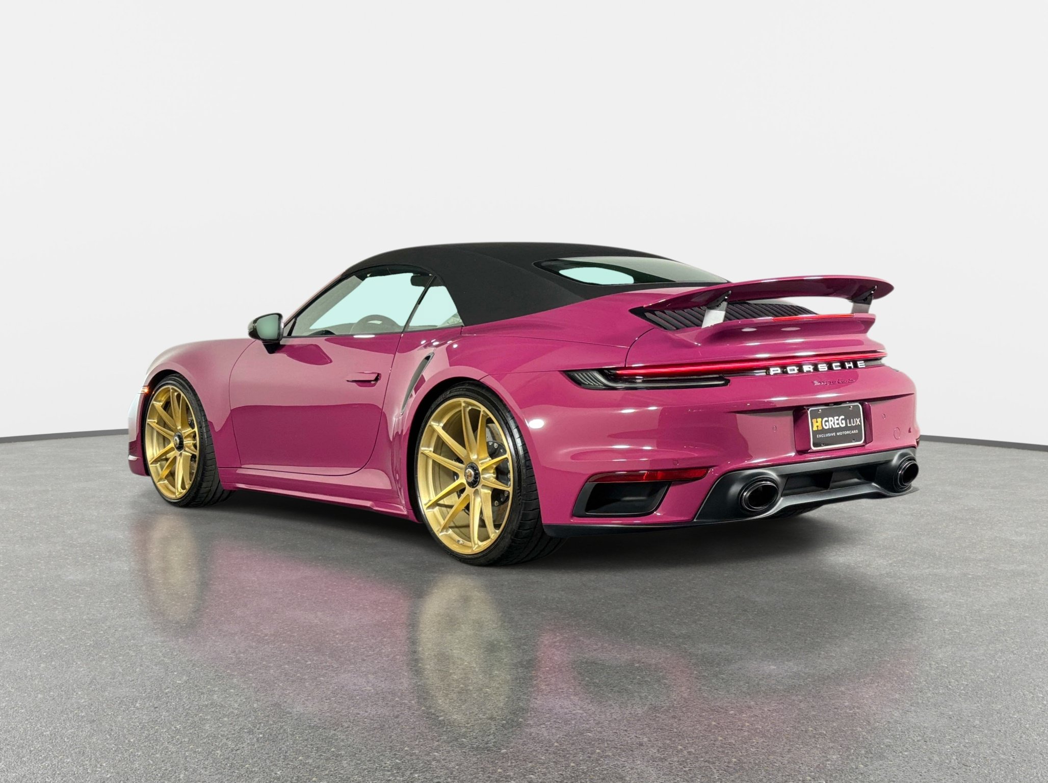 Used 2024 Porsche 911 Turbo S AWD/4WD image 14