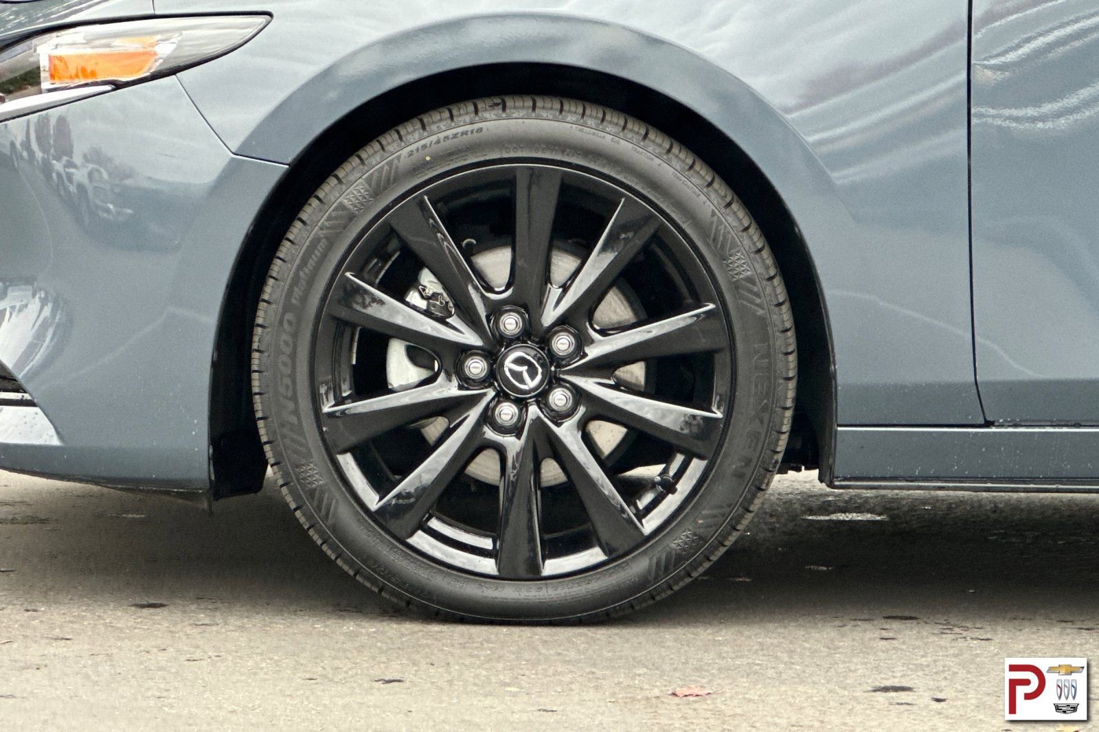 Used 2024 MAZDA MAZDA3 s image 31