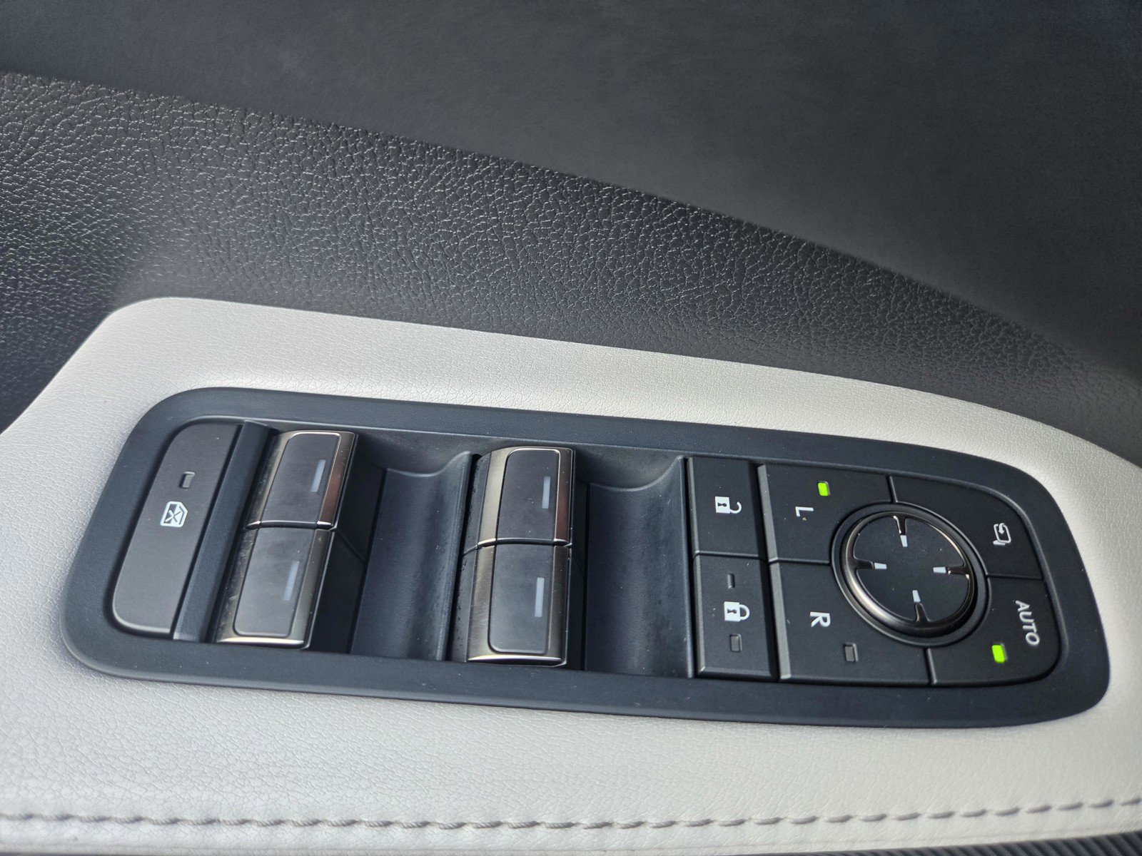 Used 2023 Lexus RX 350 Premium Plus image 20