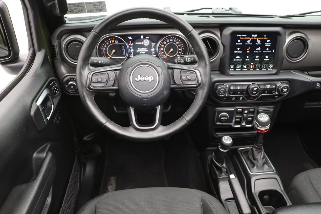 Used 2022 Jeep Wrangler Unlimited Sport w/ Sun And Sound Package AWD/4WD image 12