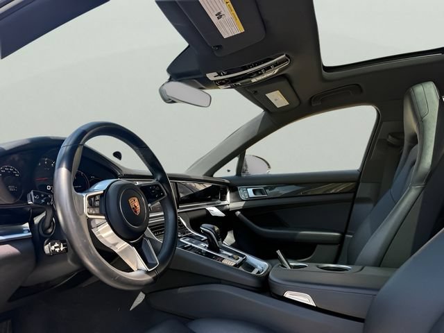 Used 2018 Porsche Panamera 4 AWD/4WD image 13