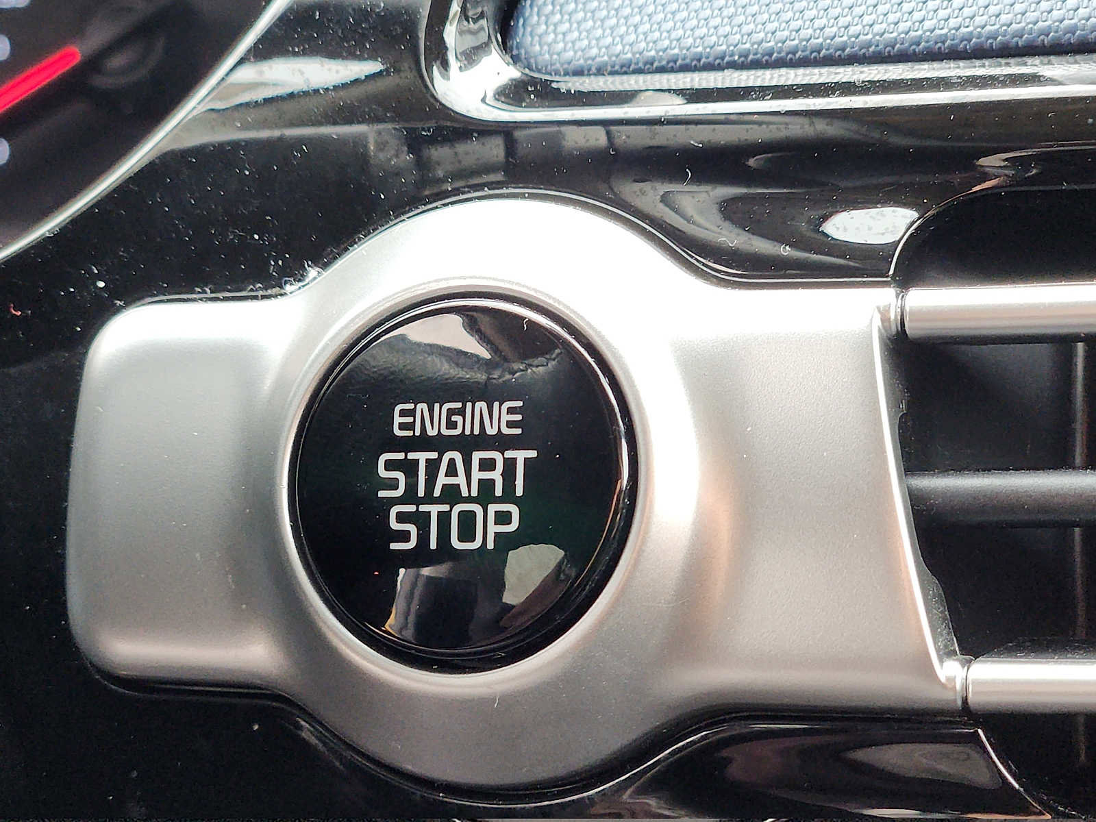 Used 2022 Kia Seltos Nightfall Edition image 22