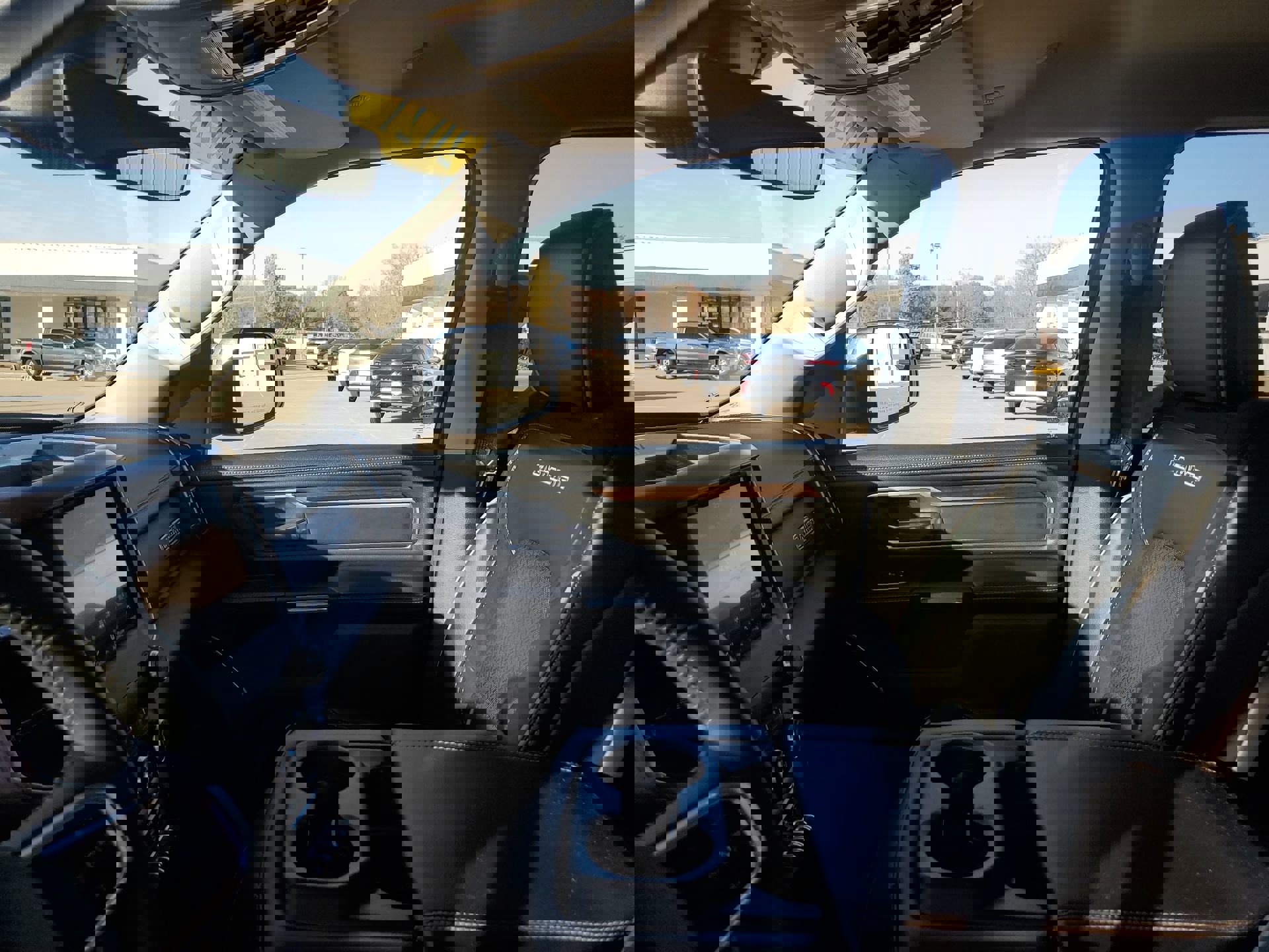 Used 2021 RAM 1500 Laramie image 26