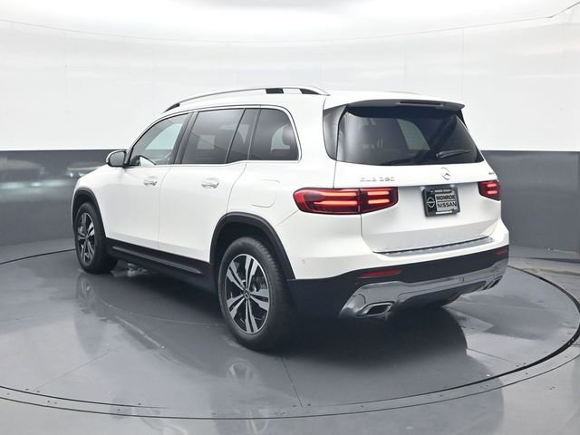Used 2025 Mercedes-Benz GLB 250 4MATIC image 6
