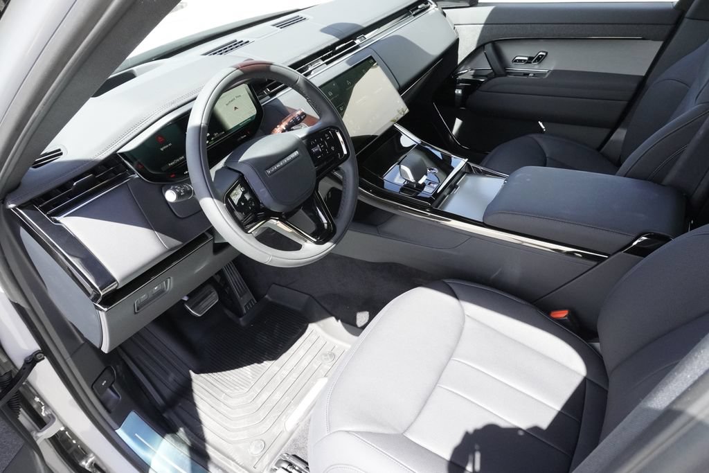 New 2026 Land Rover Range Rover Sport Dynamic SE AWD/4WD image 18