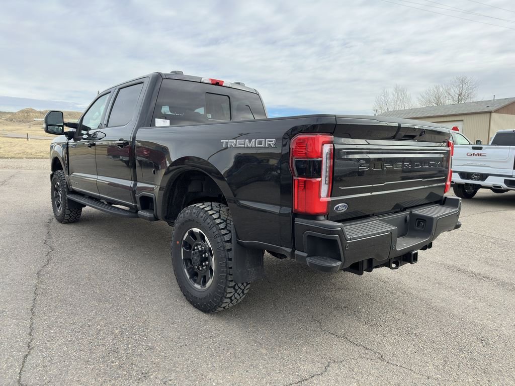 New 2026 Ford F350 Platinum w/ Tremor Off-Road Package image 5