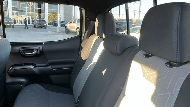 Used 2023 Toyota Tacoma 4x4 Double Cab image 18