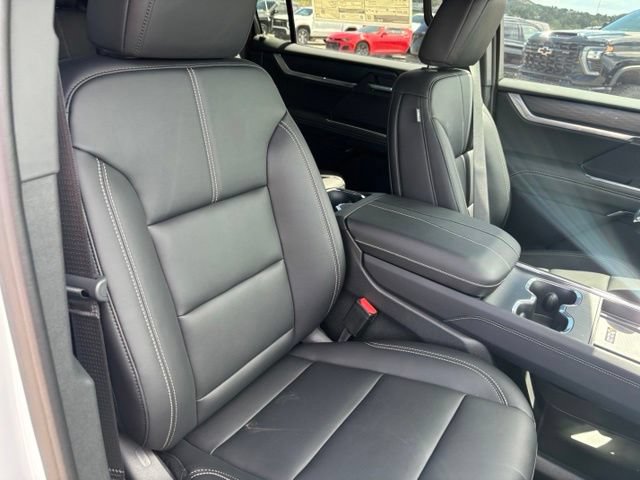 New 2026 GMC Acadia Elevation w/ Super Cruise Package AWD/4WD image 26