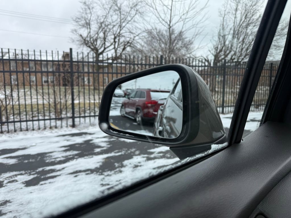 Used 2022 Chevrolet Trax LT w/ LT Convenience Package image 20