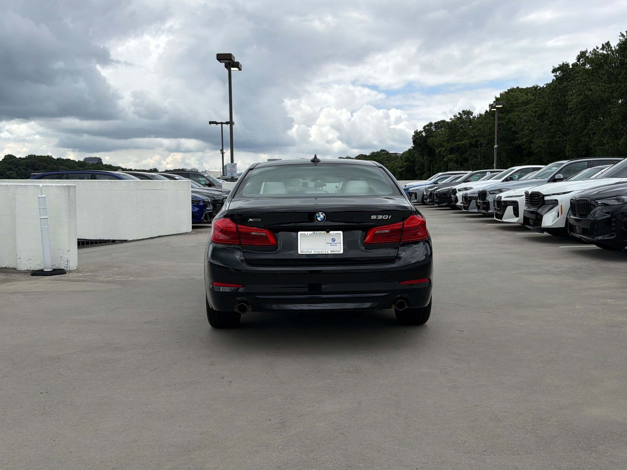Used 2019 BMW 530i xDrive w/ Premium Package AWD/4WD image 9