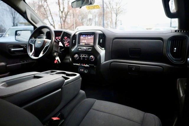 Certified 2021 Chevrolet Silverado 1500 Custom w/ Safety Confidence Package image 32