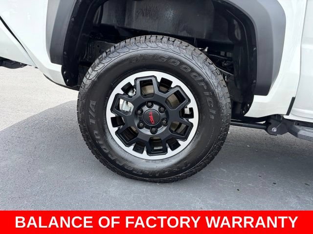Used 2025 Toyota Tacoma TRD Off-Road w/ TRD Off Road Upgrade Package AWD/4WD image 7