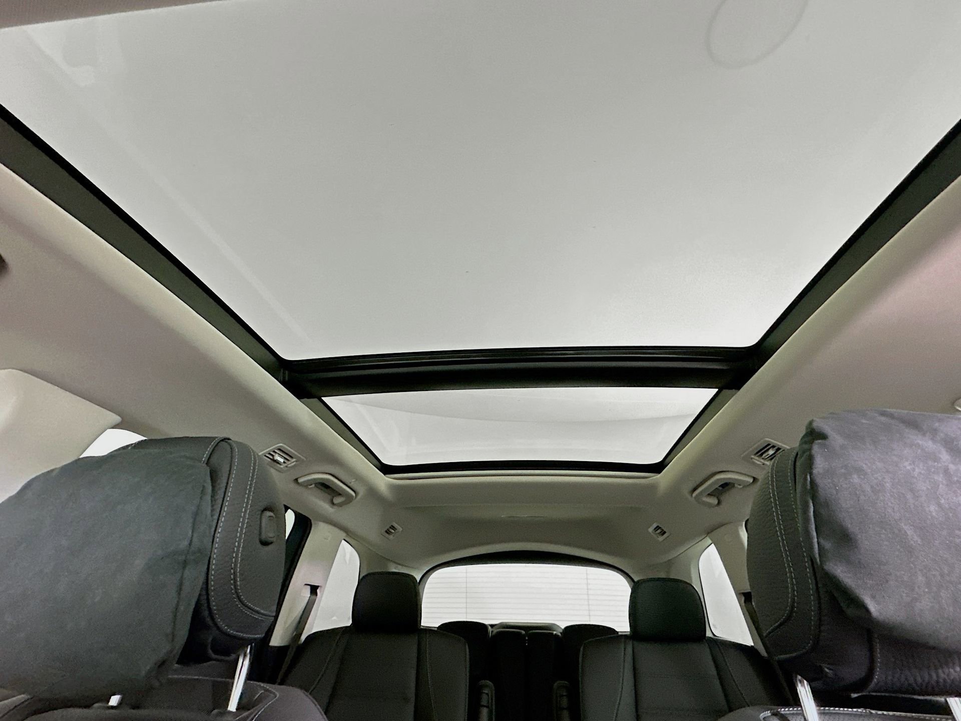 New 2026 Mercedes-Benz GLS 450 4MATIC image 24