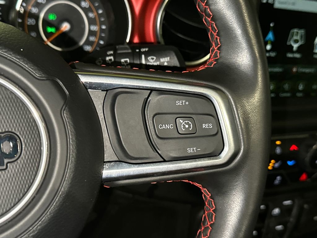 Used 2023 Jeep Wrangler Unlimited Rubicon w/ Cold Weather Group AWD/4WD image 22