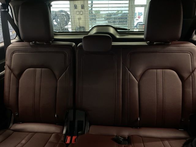 Used 2024 Ford Expedition Max Limited AWD/4WD image 32