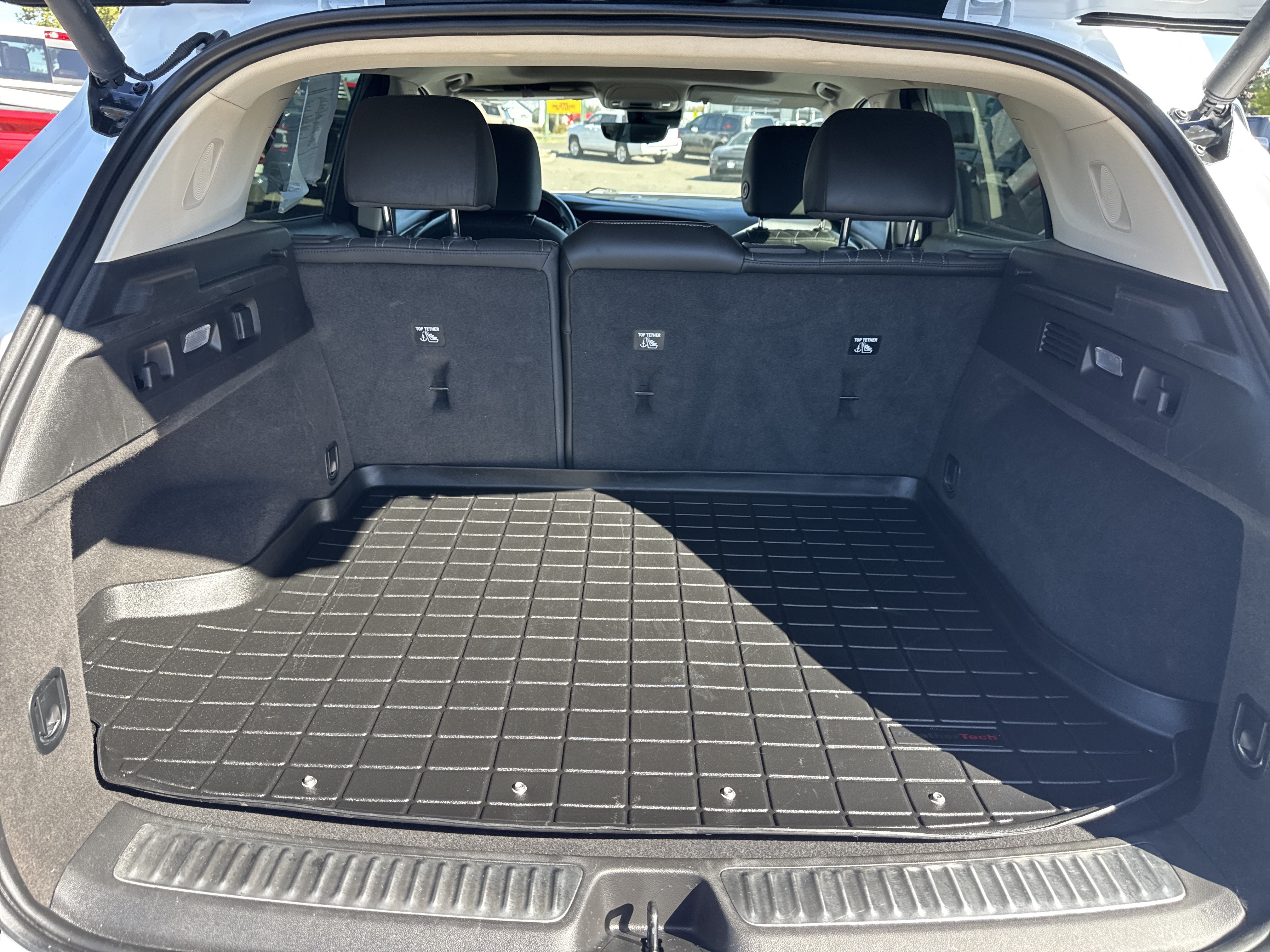 Used 2021 Buick Envision Avenir w/ Technology Package II AWD/4WD image 26