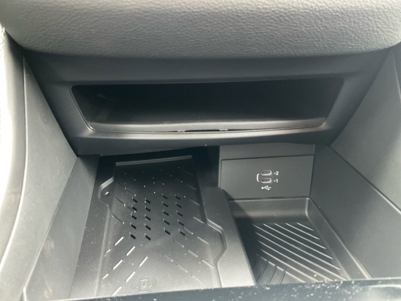 New 2026 Chrysler Pacifica Limited w/ S Appearance Package image 36