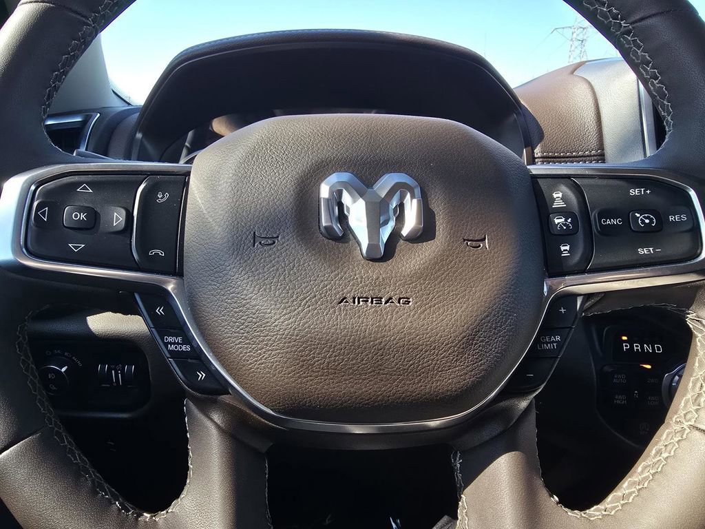 Used 2025 RAM 1500 Laramie image 26