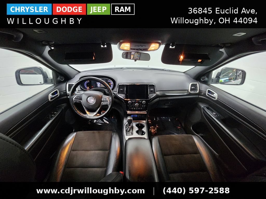 Used 2021 Jeep Grand Cherokee Laredo X AWD/4WD image 30