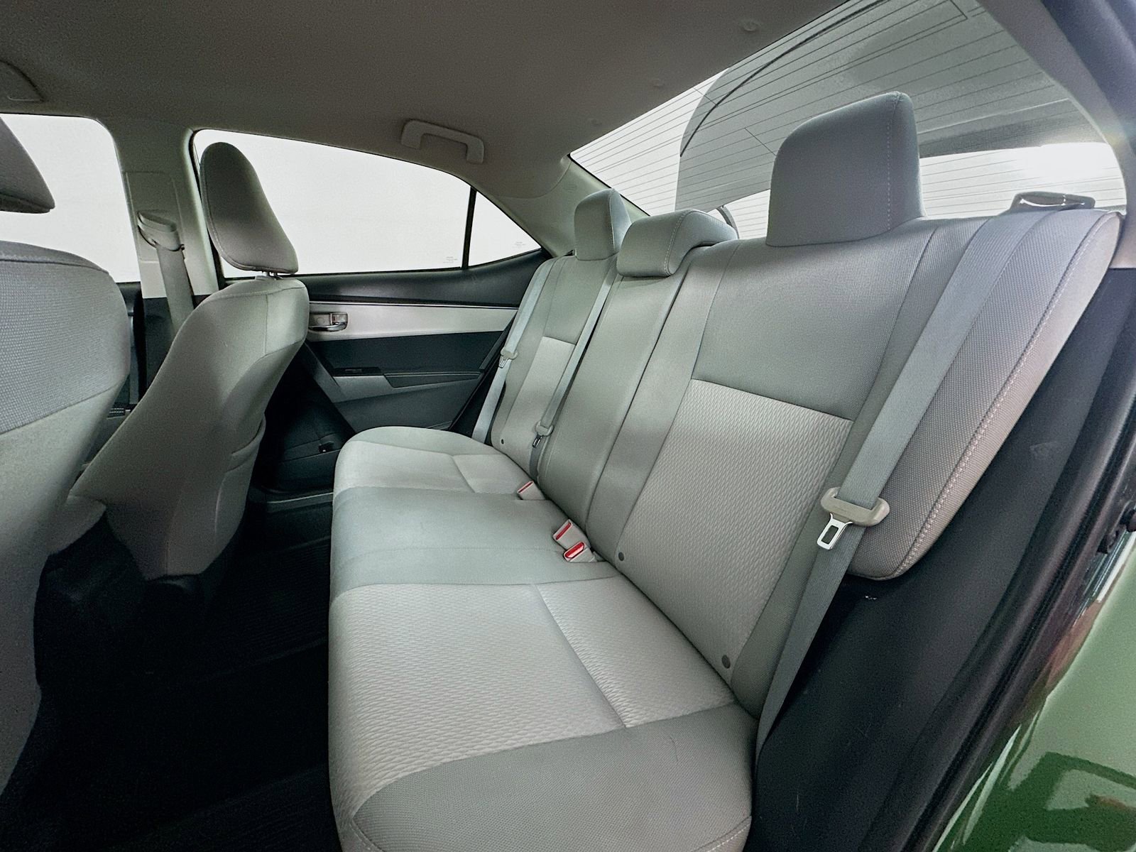 Used 2014 Toyota Corolla LE FWD image 22