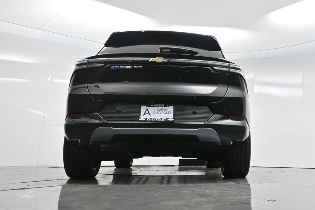 New 2025 Chevrolet Equinox EV LT w/ Convenience Package II AWD/4WD image 56