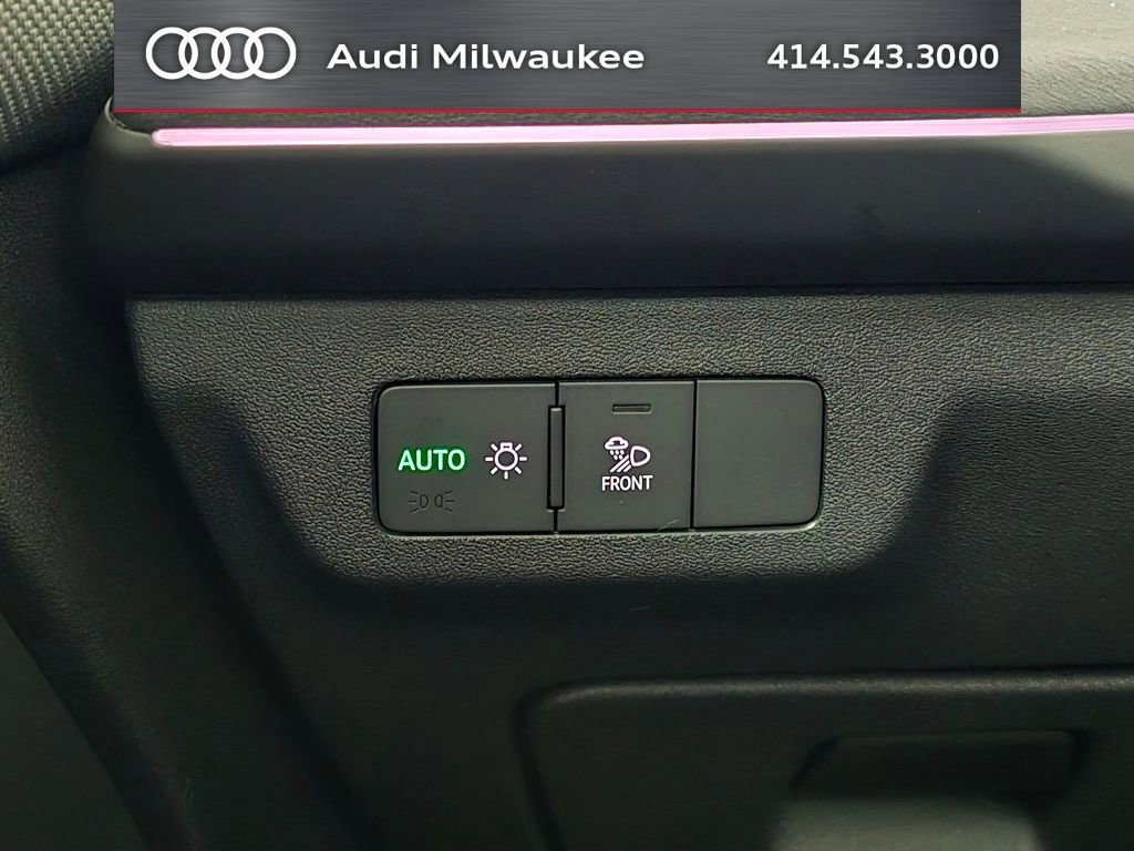 New 2026 Audi Q3 quattro 2.0T AWD/4WD image 37