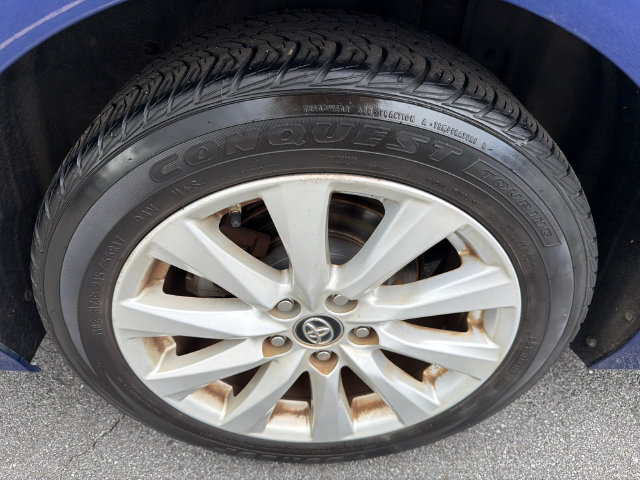 Used 2018 Toyota Camry LE FWD image 17