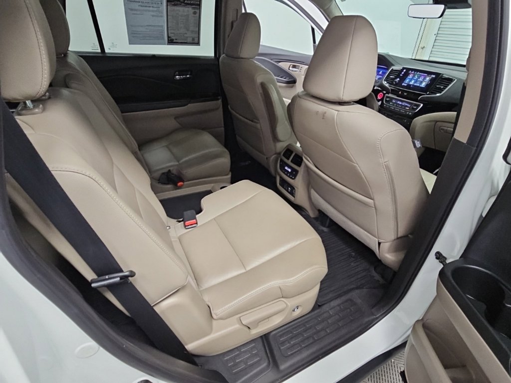 Used 2022 Honda Pilot Touring image 40
