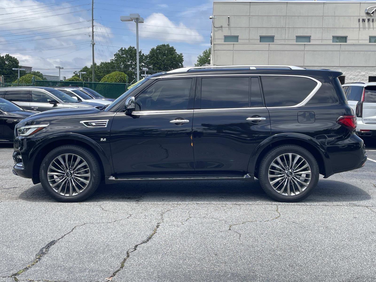 Used 2019 INFINITI QX80 Luxe w/ Proactive Package RWD image 2