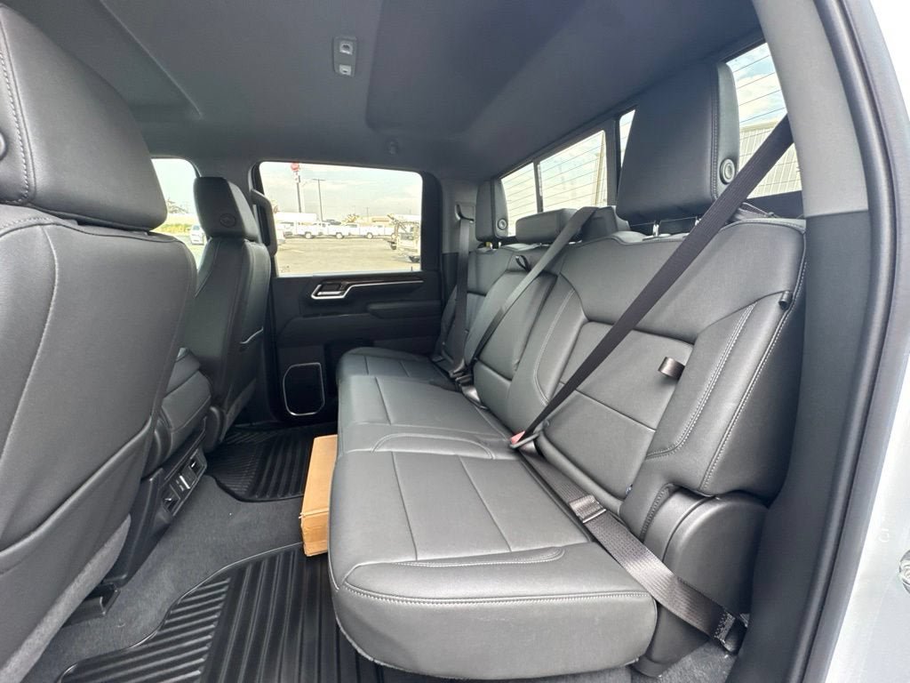 New 2026 Chevrolet Silverado 3500 LT w/ All Star Edition AWD/4WD image 45