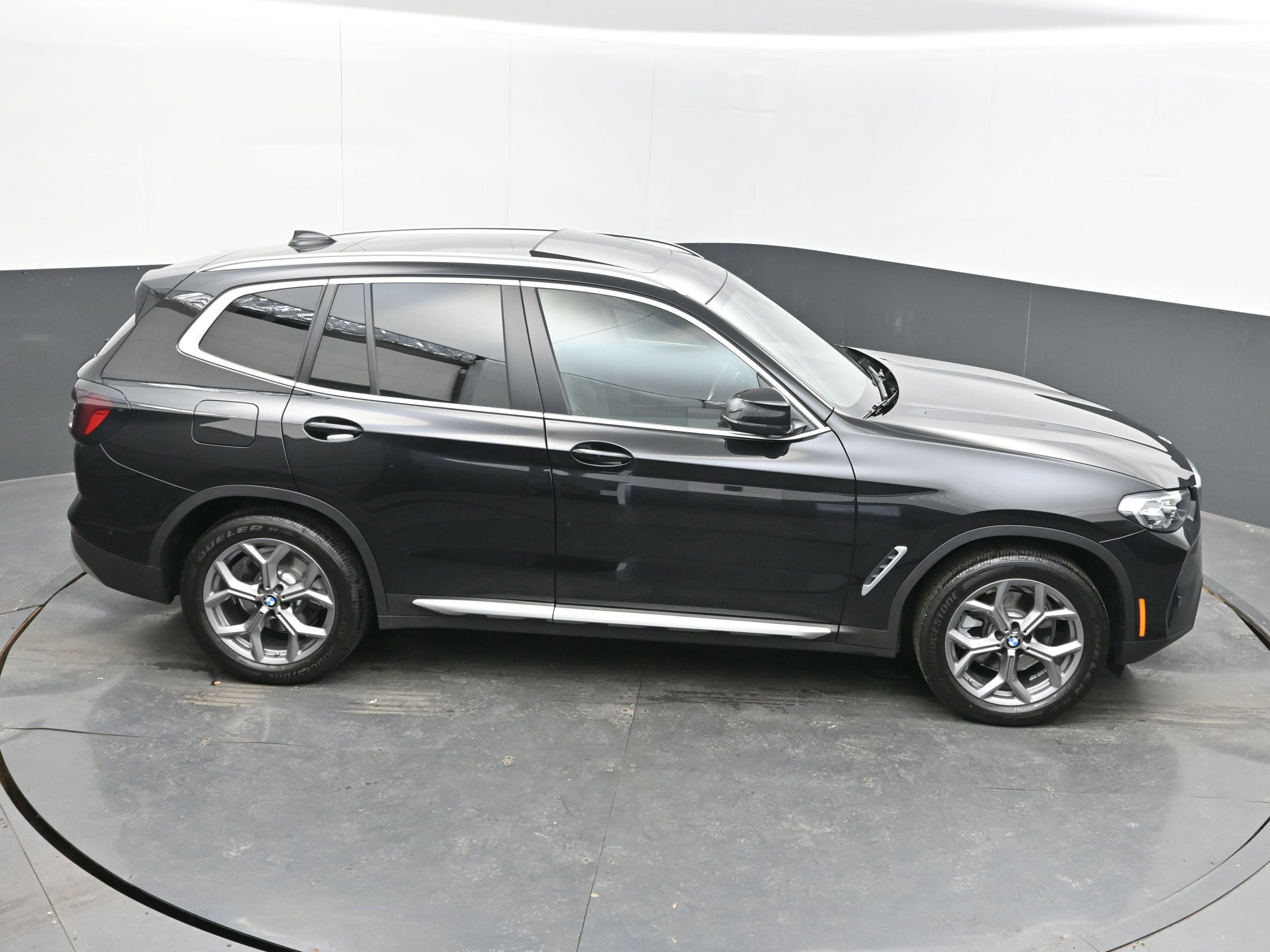 Used 2023 BMW X3 xDrive30i w/ Convenience Package image 44