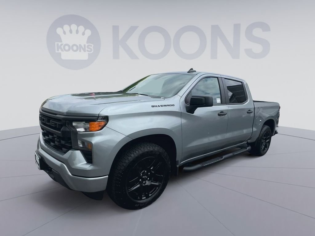 Used 2024 Chevrolet Silverado 1500 Custom w/ Turbomax Blackout Package AWD/4WD image 5