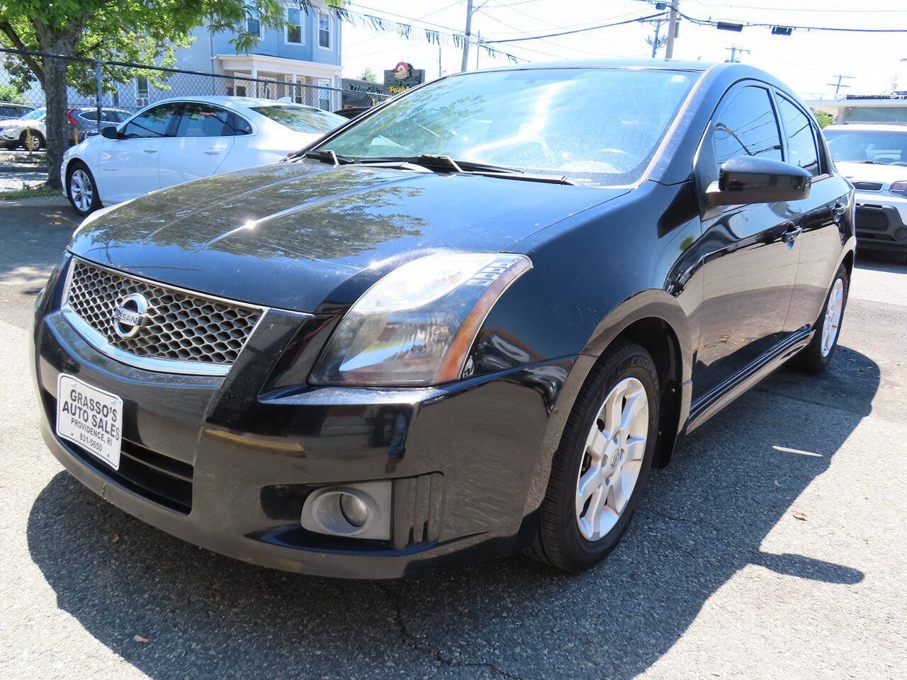Used 2011 Nissan Sentra 2.0 SR w/ Convenience Pkg FWD image 1