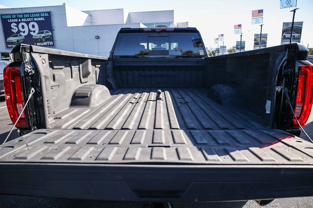 Used 2022 GMC Sierra 3500 Denali w/ Denali Ultimate Package image 35