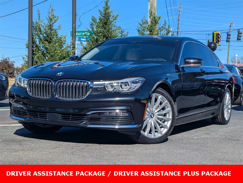 Used 2018 BMW 740i image 2