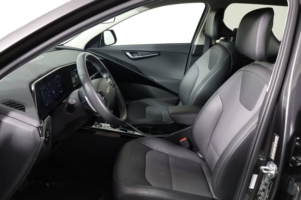 Used 2023 Kia Niro Wind FWD image 14