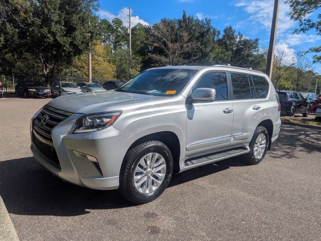Used 2016 Lexus GX 460 w/ Premium Package AWD/4WD image 8