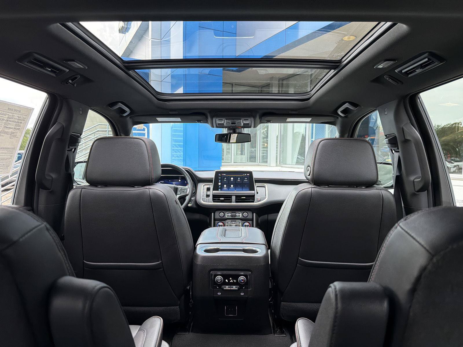 Used 2022 Chevrolet Suburban RST w/ Luxury Package AWD/4WD image 44